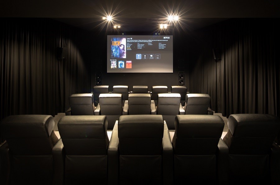 here-s-how-you-can-use-a-dedicated-home-theater-for-family-fun